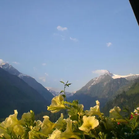 Casa vacanze Sunny Alpine By The Slopes